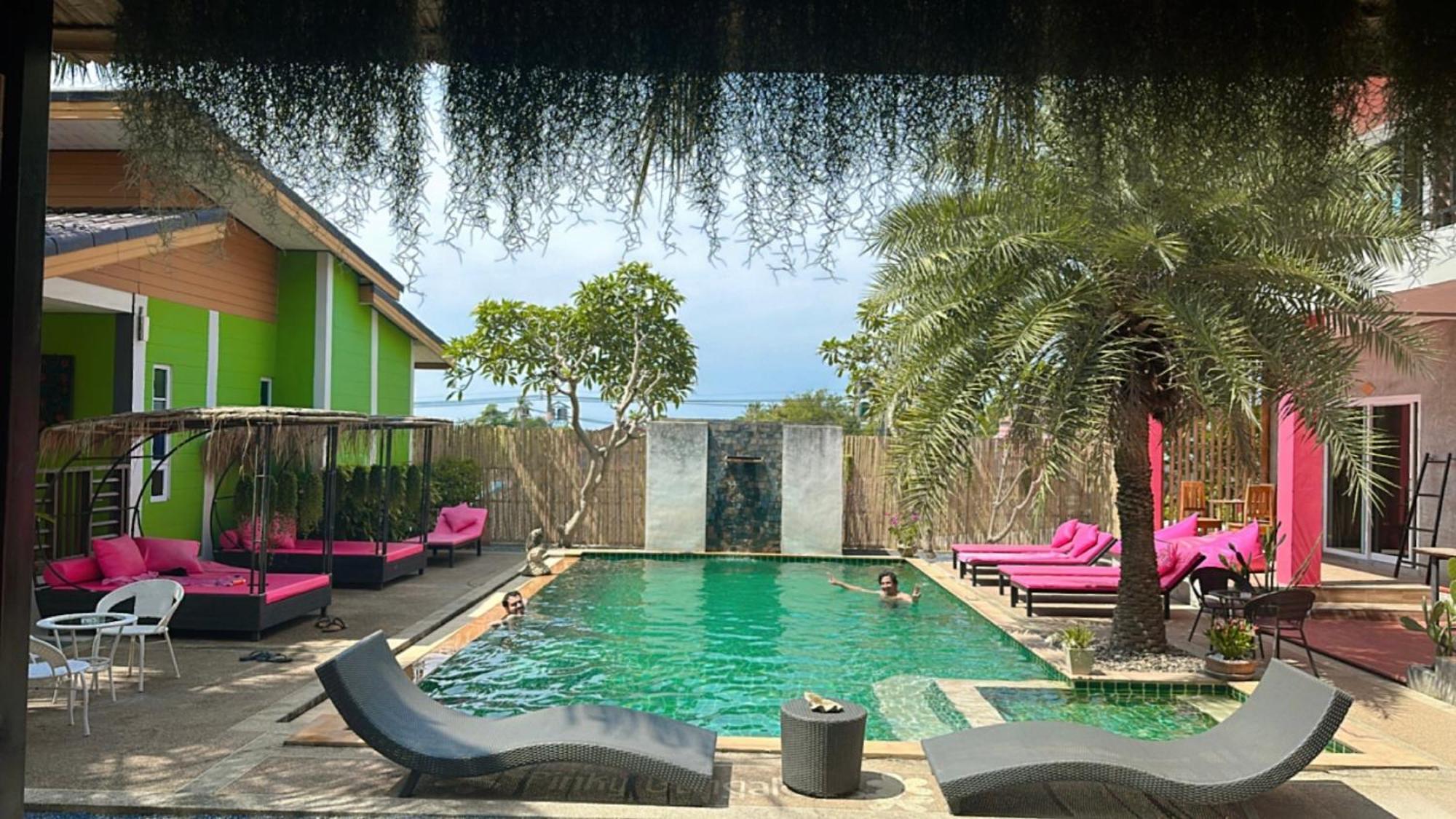 Pinky Bungalow Resort & Villa - Sha Extra Plus Koh Lanta Exterior photo