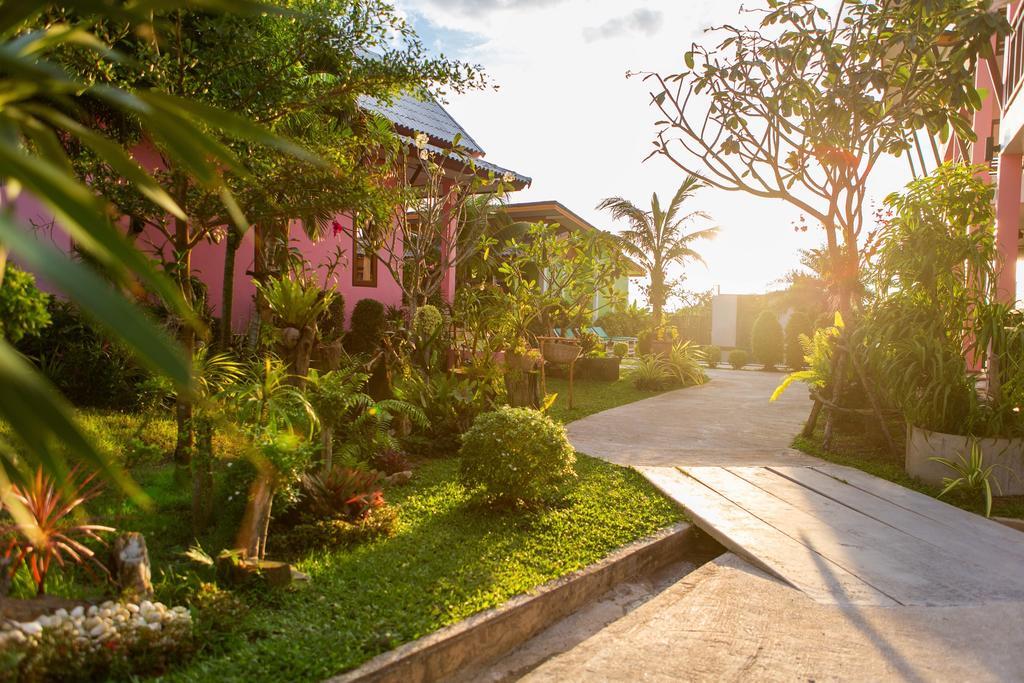 Pinky Bungalow Resort & Villa - Sha Extra Plus Koh Lanta Exterior photo